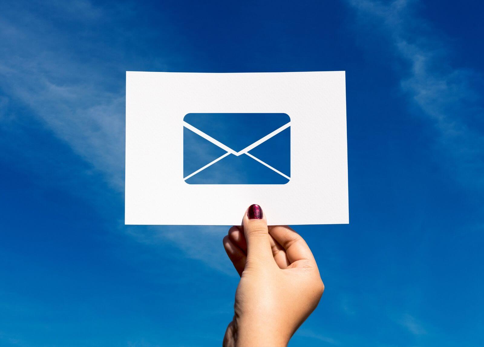 ทำไม Email Hosting ถึงมีประโยชน์และคู่ควรกับธุรกิจ
